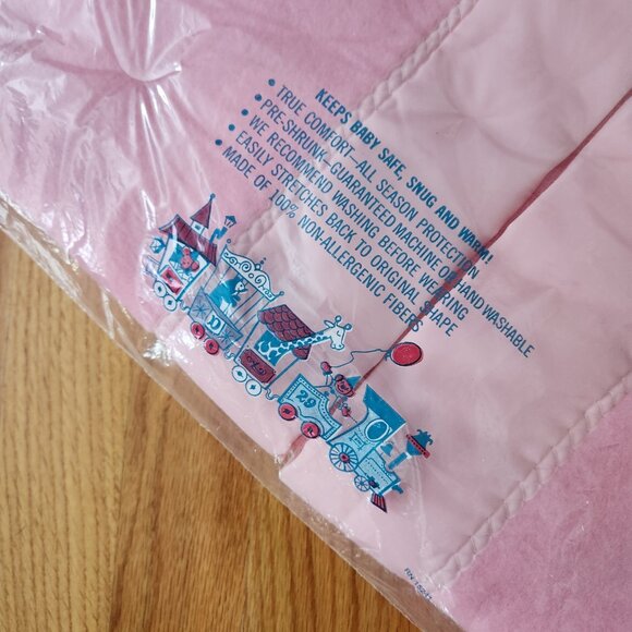 Vintage Satin Trim Pink Baby Security Blanket Crib New NOS USA Union Made ILGWU - Picture 3 of 6
